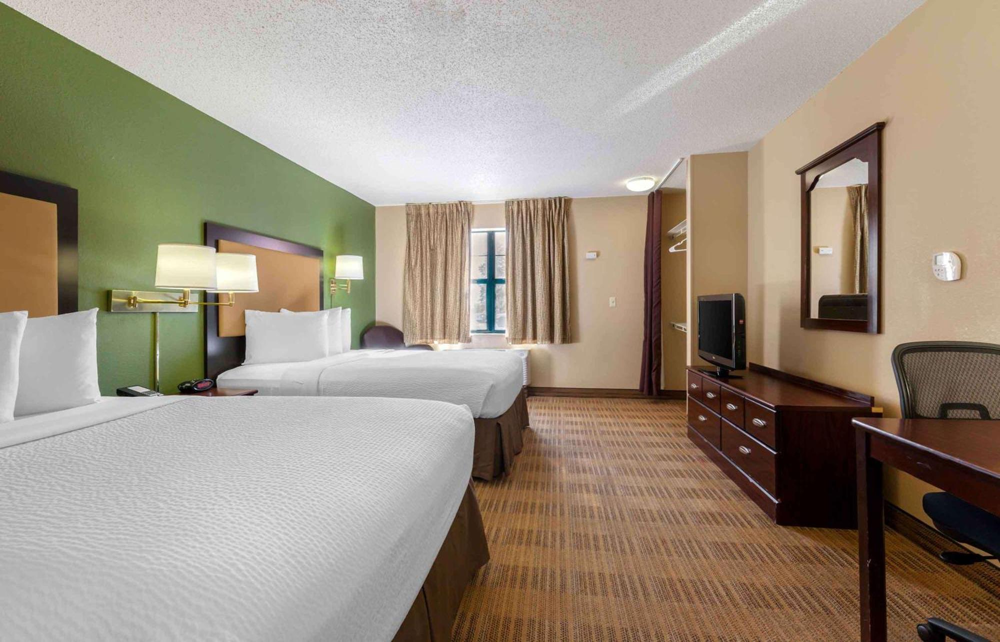 Extended Stay America Suites - Rockford - I-90 Экстерьер фото