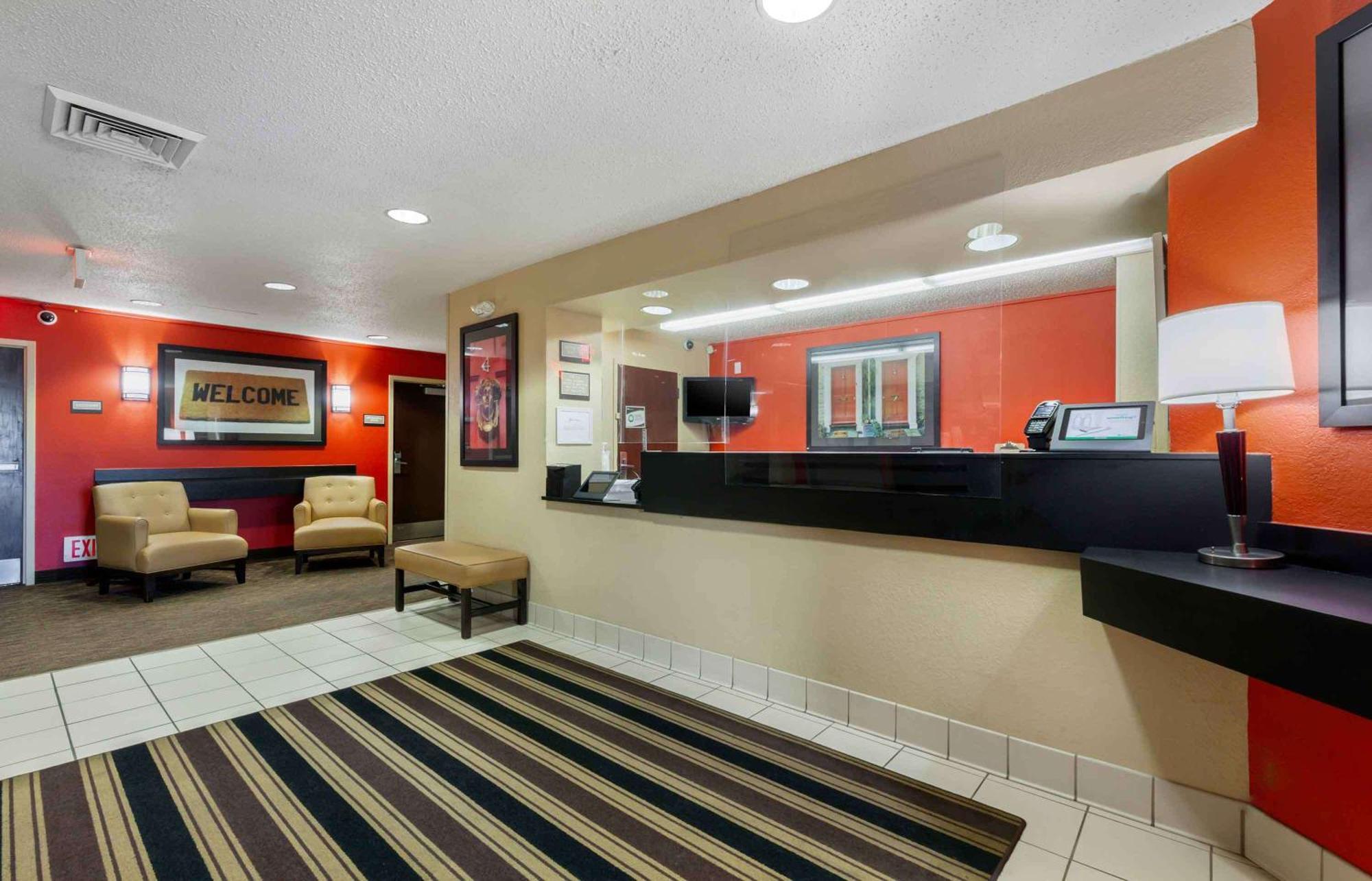 Extended Stay America Suites - Rockford - I-90 Экстерьер фото