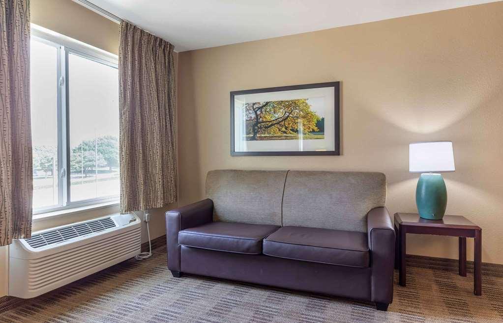 Extended Stay America Suites - Rockford - I-90 Номер фото
