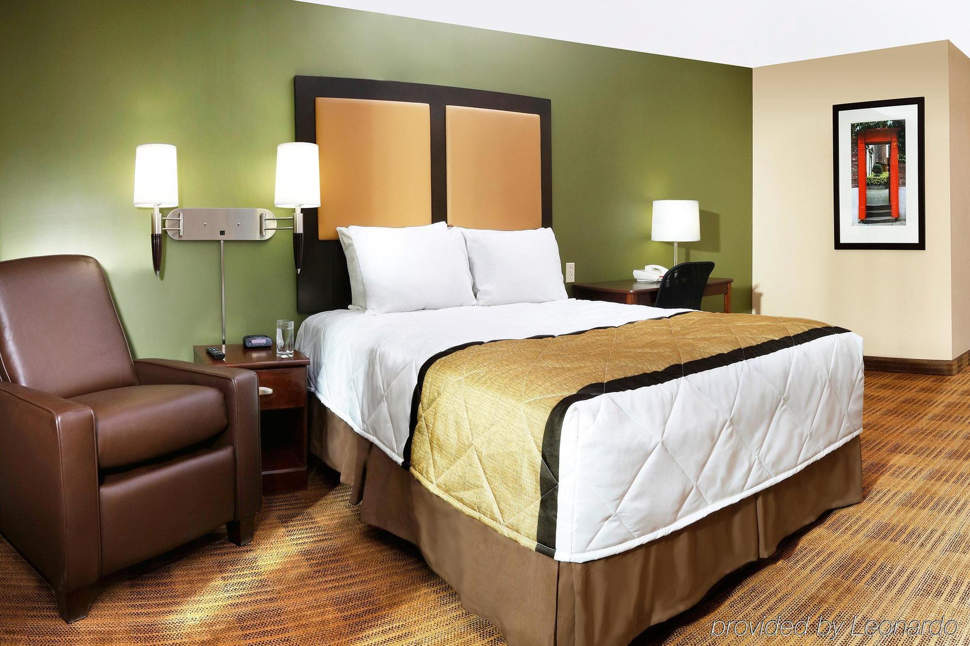 Extended Stay America Suites - Rockford - I-90 Экстерьер фото